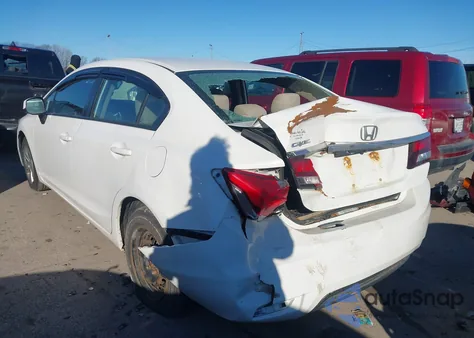 2013 Honda Civic Lx z USA, uszkodzony, nr VIN 2HGFB2F53DH541842